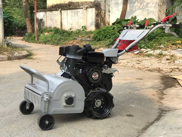 Máy Cắt Cỏ Trục Băm Turbo TB70