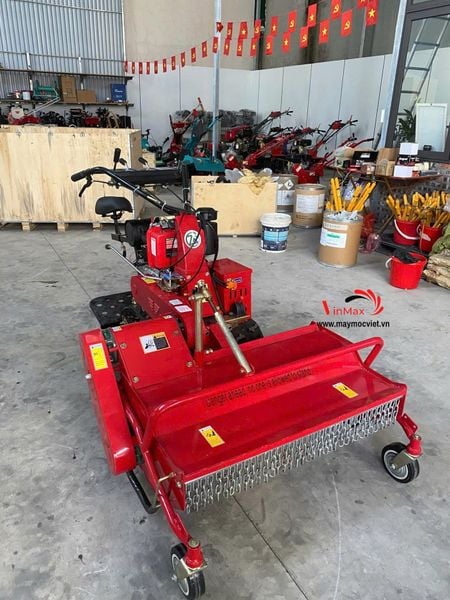 Máy Cắt Cỏ Trục Băm Ngồi Lái Chạy Dầu 15HP Turbo TB8015