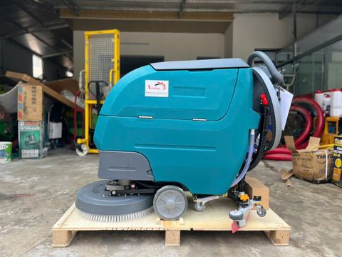 Máy chà sàn nhà xưởng Kraffer KF60 dùng bình