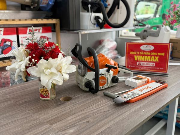 Máy Cưa Xích Dùng Xăng 14 inch STIHL MS 172