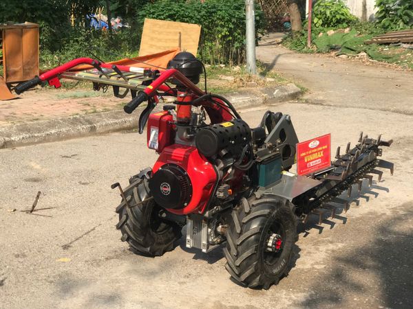 Máy Đào Rãnh Chạy Dầu Turbo TBR350 ( nâng hạ thủy lực)