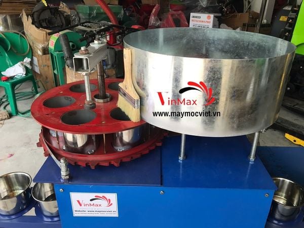 Máy đóng bầu đất ươm cây Turbo TBN28