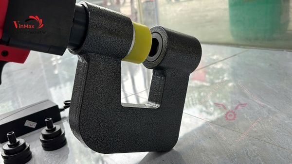 Máy Đột Lỗ Dùng Pin CD35 – Đột Lỗ Nhanh, Mạnh Mẽ, Tiện Lợi