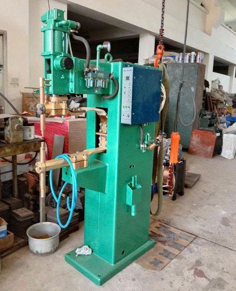 Máy hàn bấm hơi Trung Thắng 50KVA