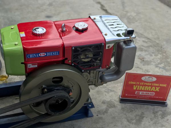 Máy hút bùn 2 họng cánh thép đầu nổ D10 họng 76 Turbo TB1076