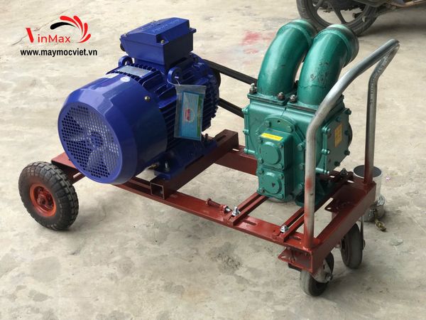 Máy bơm hút bùn chất thải lẫn rác 2 đầu họng 100mm chống tắc 11KW Turbo TB1011