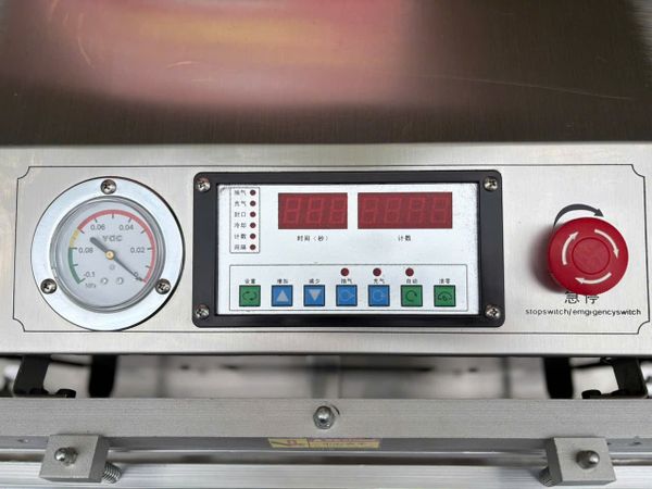 Máy hút chân không vòi ngoài VS600B ( inox)