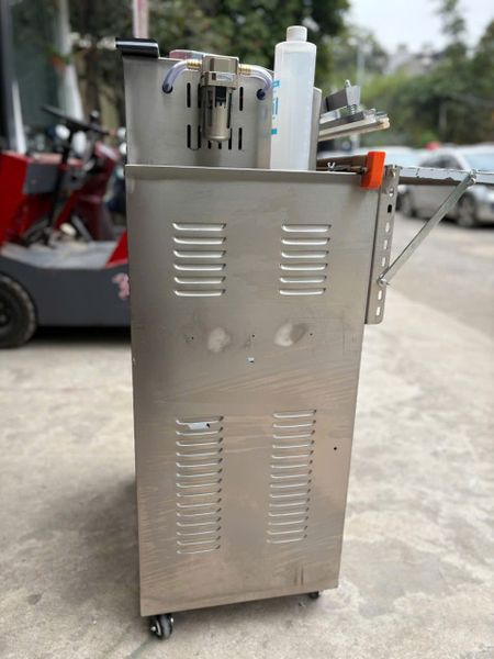 Máy hút chân không vòi ngoài VS600B ( inox)