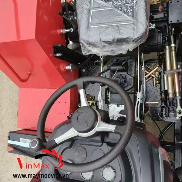 Máy Kéo Bánh Xích 100HP Shoshin S100