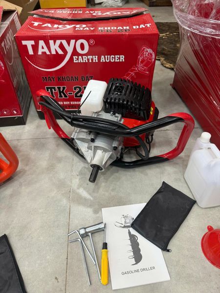 Máy khoan đất cầm tay Takyo TK2P