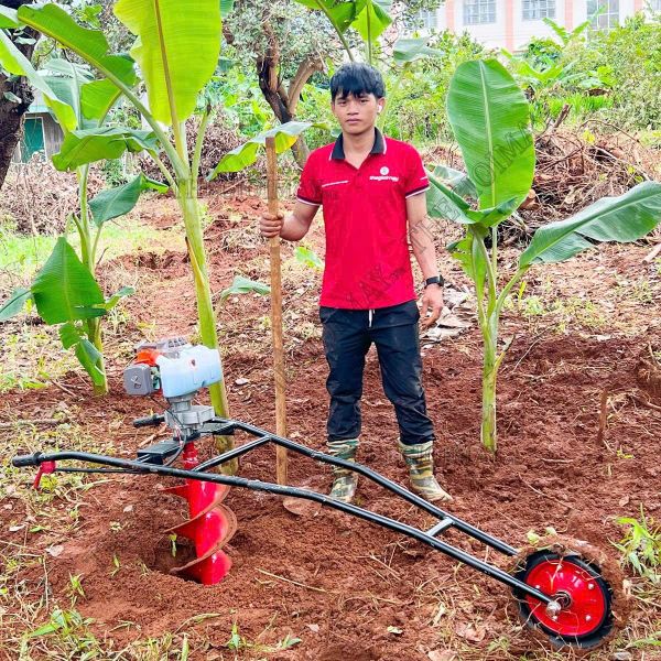 Máy khoan đất bánh xe di chuyển Takyo TK3P