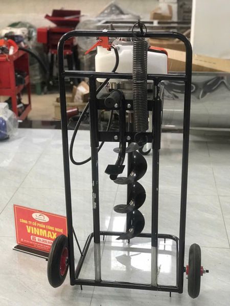 Máy Khoan Đất Khung Giá Đỡ Turbo TB650