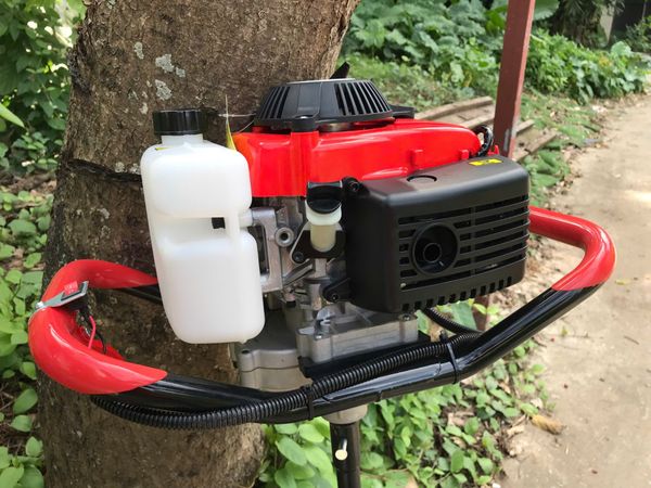 Máy Khoan Đất Cầm Tay 4 Thì Turbo TBK144