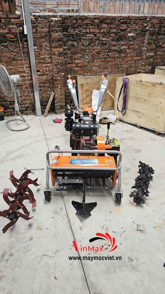 Máy xới đất, sạc cỏ, vun luống, cắt cỏ trục băm 2 cầu Turbo TB2C60