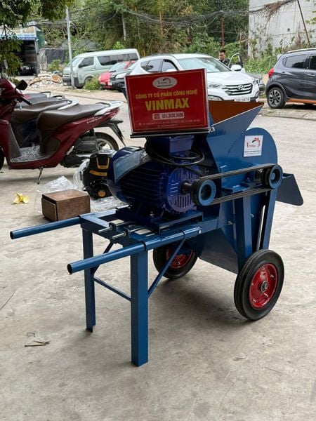 Máy nghiền đất, phân bò 3 pha 42 búa 16 dao Turbo TBN375
