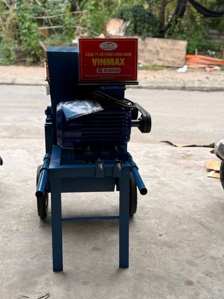 Máy nghiền đất, phân bò 3 pha 42 búa 16 dao Turbo TBN375