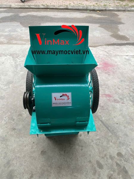 Máy Nghiền Đất, Phân Bò Gắn Đầu Nổ Turbo TBN08