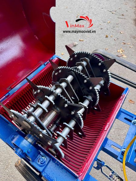 Máy Nghiền Đất, Phân Bò Turbo TBN4216 – 42 Búa, 16 Dao