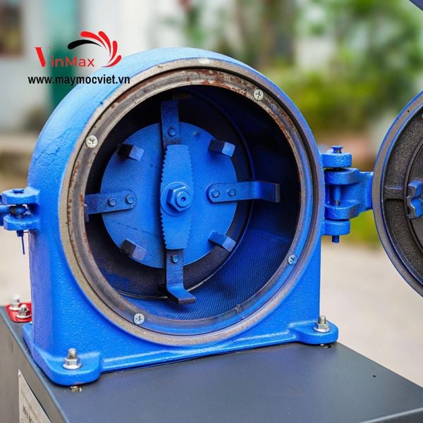 Máy Nghiền Hộp Đơn Toàn Phát TF555