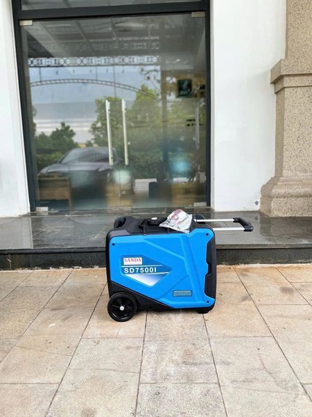 Máy phát điện siêu cách âm 5.5kW Sanda SD7500I