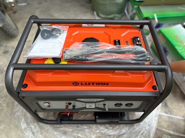 Máy Phát Điện Chạy Xăng 5kW Lutian LT6500EN-9 Đề Điện