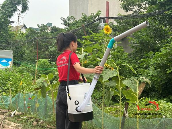 Máy phun bột, phun sương dùng điện đeo lưng Turbo TBP-8L