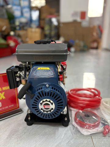 Máy phun xịt thuốc đầu liền Turbo TBP154F