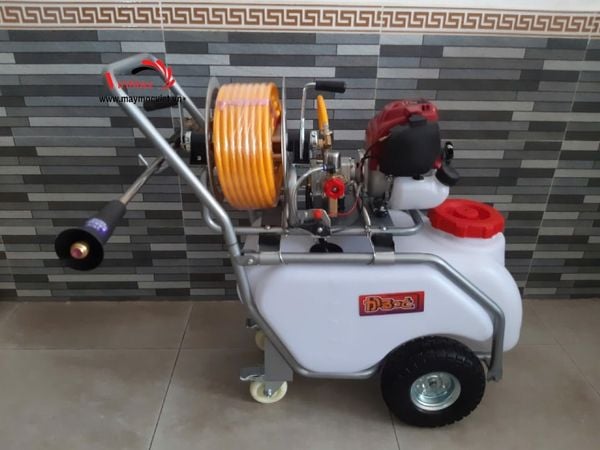 Máy Phun Di Động Dùng Xăng Z-Kubota ZKB-GX35