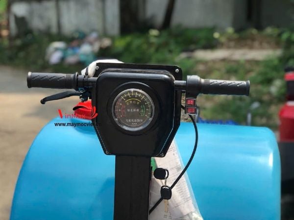 Máy Phun Thuốc Công Nghiệp Dùng Pin Turbo TB300