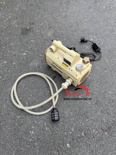 Máy Xịt Rửa Áp Lực 790W Dekton DK-CWR2200VTG (Motor Lõi Đồng)
