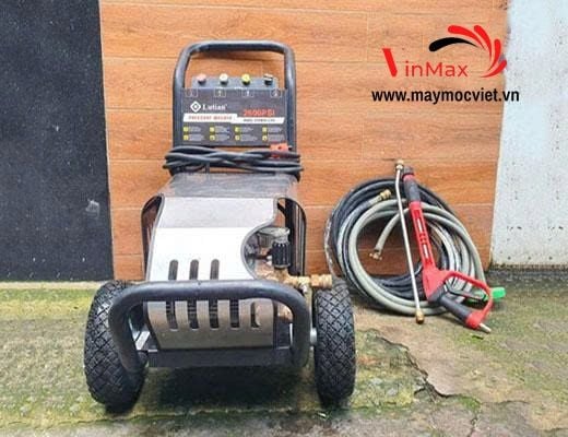 Máy rửa xe Kumisai 15M26-3.7S2 2600PSI