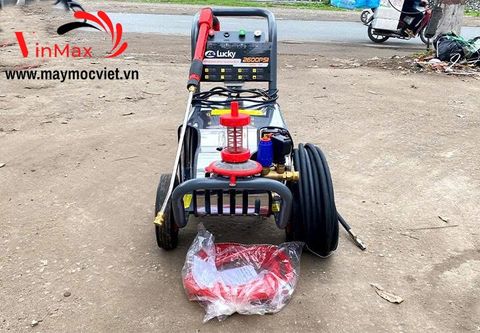Máy rửa xe cao áp Lucky 2600PSI 15M26-3.7S2 1 pha tự ngắt