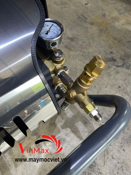 Máy xịt rửa áp lực Mactool AWJ-11T4