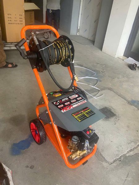 Máy rửa xe cao áp 2,2 KW Tajino TJ-2200W
