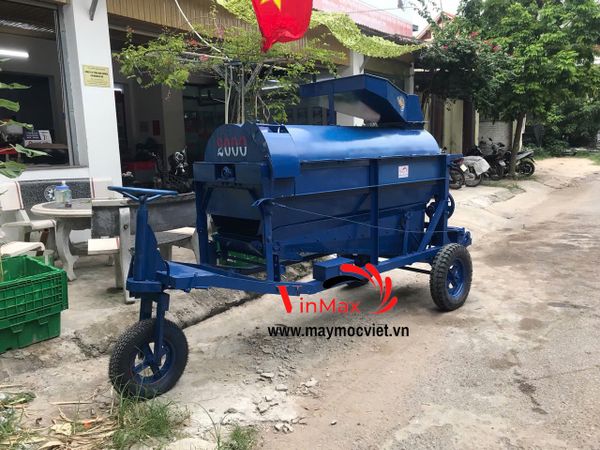 Máy Đập Ngô Liên Hoàn dài 2 mét Ngồi Lái Turbo TDN2000