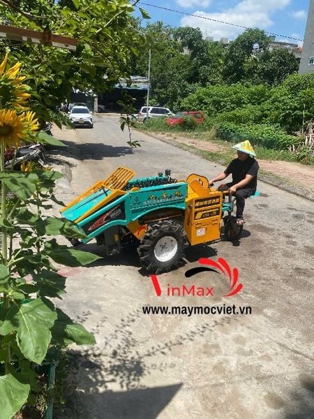 Máy Thu Hoạch Ngô Ngồi Lái Chạy Dầu Shoshin 25HP SSN25