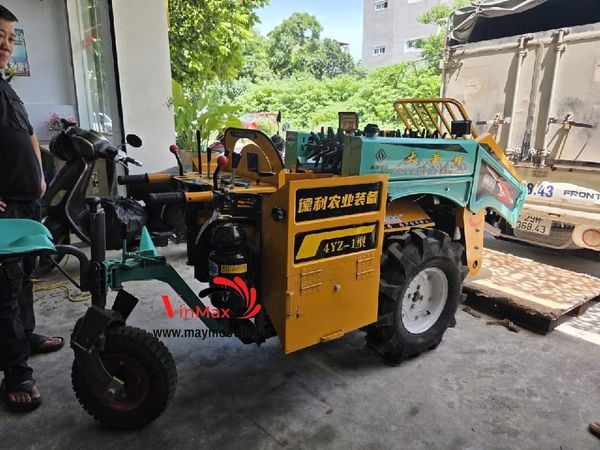 Máy Thu Hoạch Ngô Ngồi Lái Chạy Dầu Shoshin 25HP SSN25