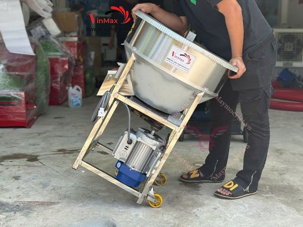 Máy trộn thức ăn chăn nuôi đứng inox 50kg Vinmax TC50