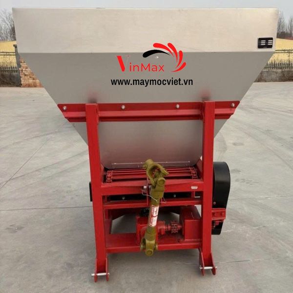 MÁY VÃI PHÂN BÓN, MÁY RẢI PHÂN GẮN MÁY KÉO TURBO TBP13