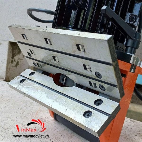 Máy vát mép kim loại Unifast JT-200 (750W)