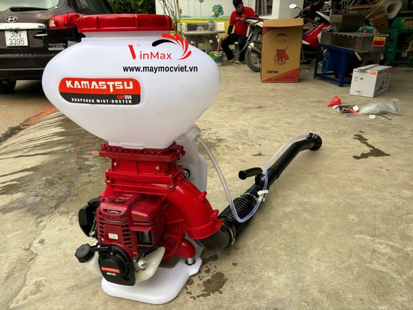 Máy Xạ Phân 4 Thì 26L Kamastsu KMP350