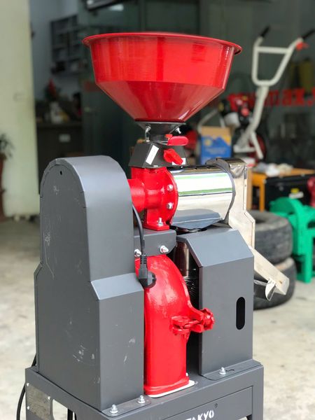 Máy Xát Gạo Takyo TK195R Sàng Rung Lọc Sạn, Đầu Xát Inox