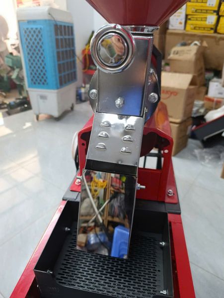 Máy Xát Gạo Takyo TK190R Sàng Rung