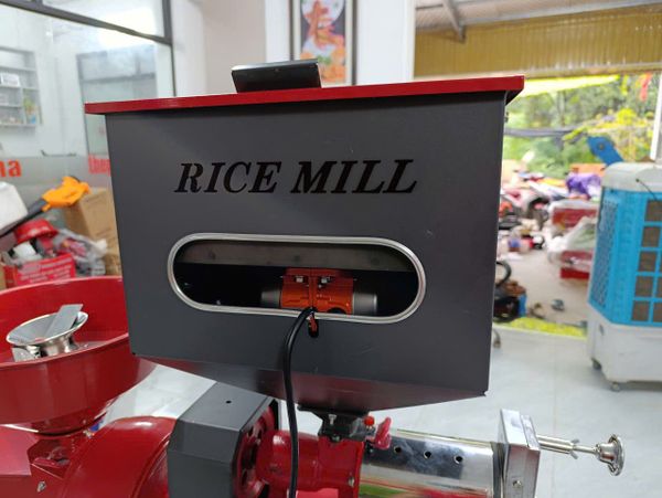 Máy Xay Xát Gạo Đa Năng Takyo TK 200 CRP