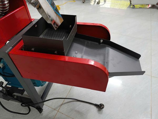 Máy Xay Xát Gạo Đa Năng Takyo TK 200 CRP