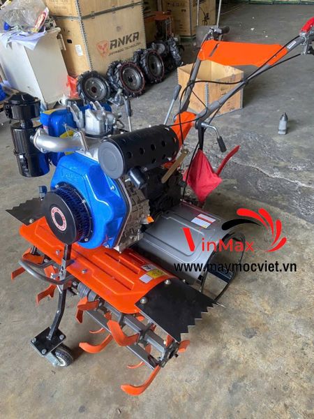 Máy Xới Đất 2 Cầu Phay Trước KAMA 186F