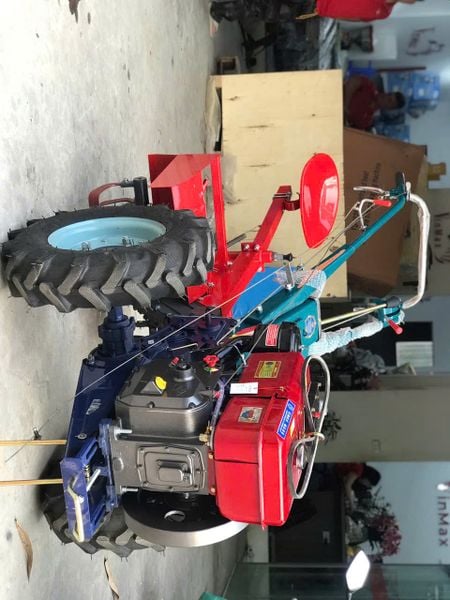 Máy cày xới đất dắt tay Quế Hoa GN61/6