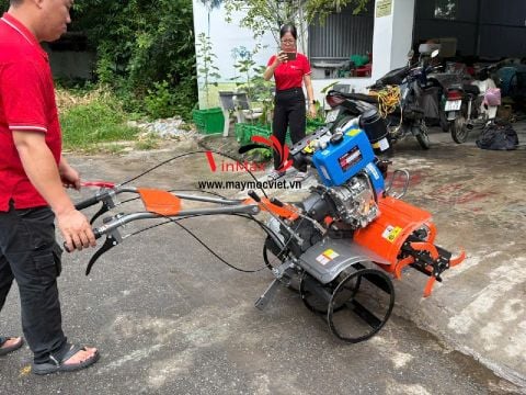 Máy Xới Đất 2 Cầu Phay Trước KAMA 186F