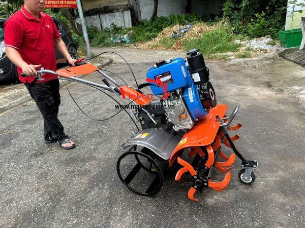 Máy Xới Đất 2 Cầu Phay Trước KAMA 186F