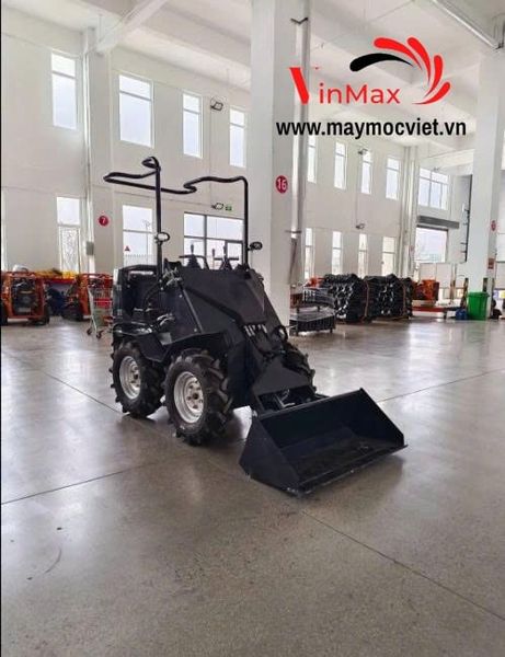 Máy Xúc Lật Mini Ngồi Lái Đa Năng Shoshin S135